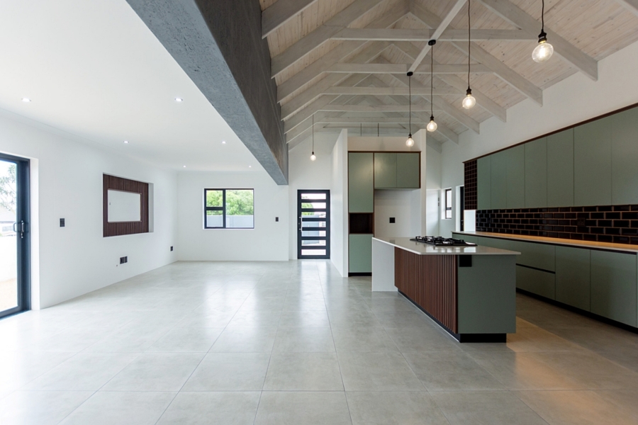 3 Bedroom Property for Sale in Myburgh Park Western Cape